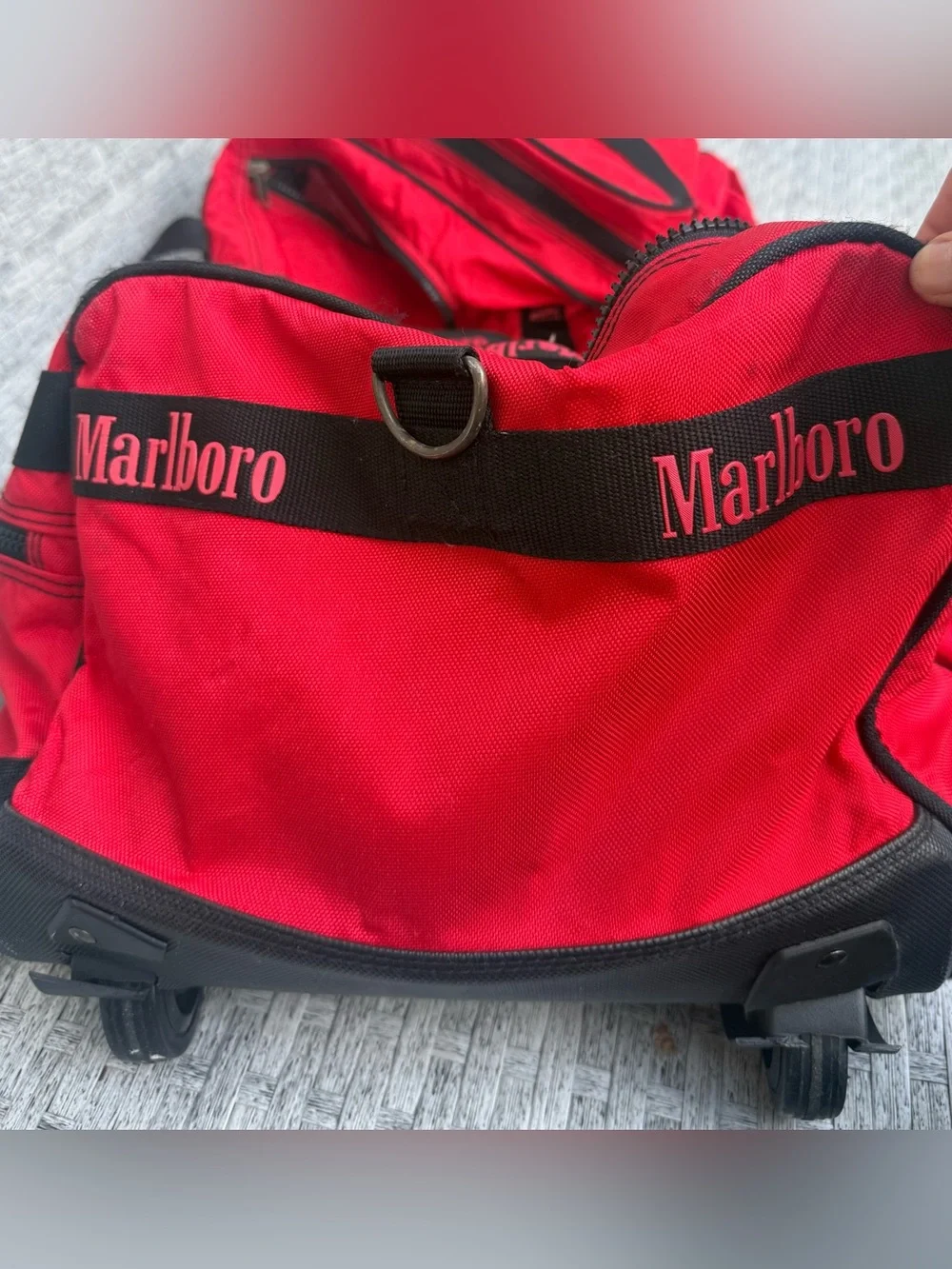 Marlboro step back